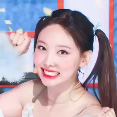 阚旦娅